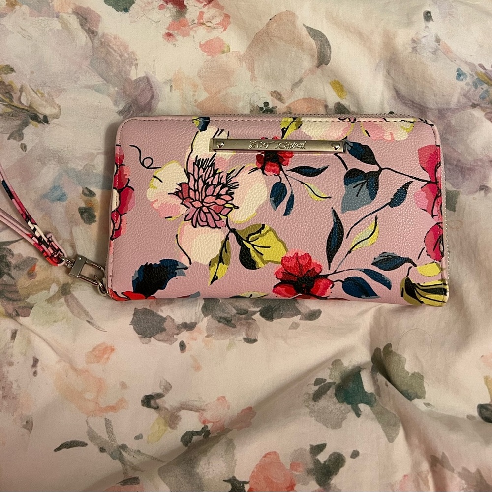 Betsy Johnson Wristlet